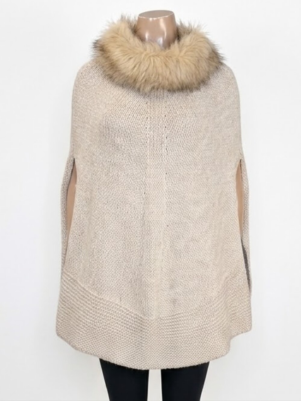 Gelso Bianco Italy Poncho Cape Womens One Size Faux Fur Collared Knit Tan Cream